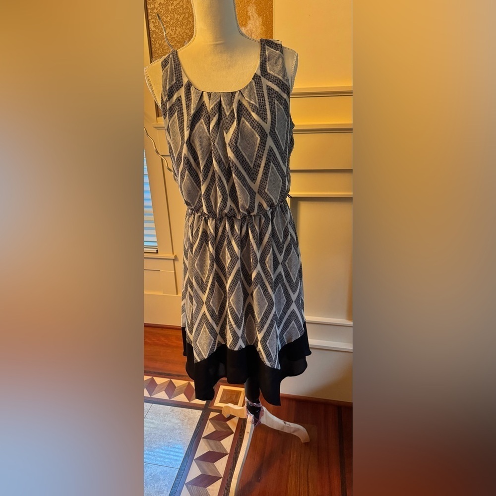 AB Studio Monochrome Geometric Dress Women